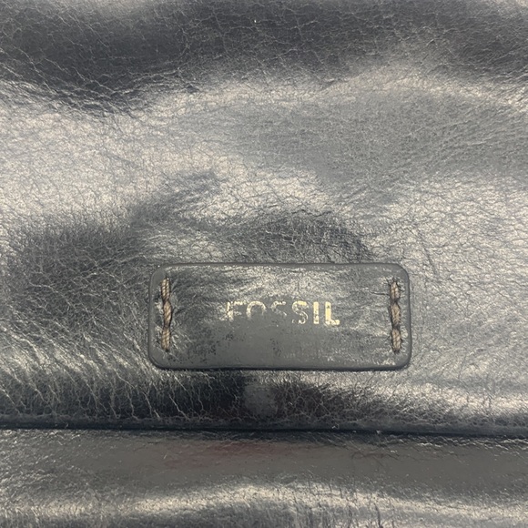 Fossil Black Leather Full Sized Wallet - Picture 2 of 9
